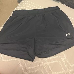 gray under armour athletic shorts